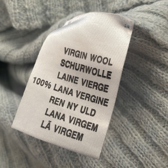 Burberry Sweater- Light Blue - Picture 9 of 9